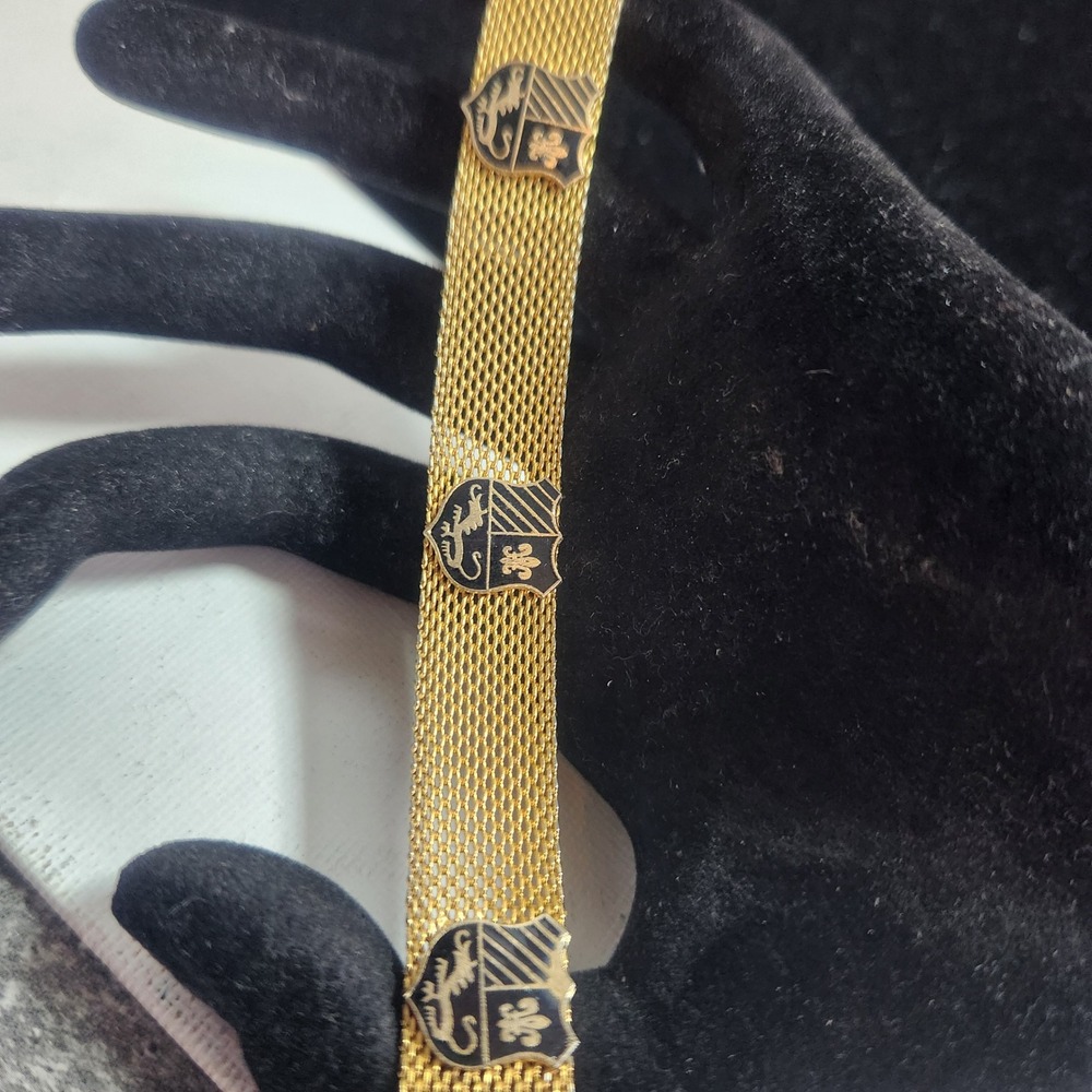 Vintage Gold Tone Mesh Bracelet Heraldic Crest Enamel Lion Fleur-de-Lis